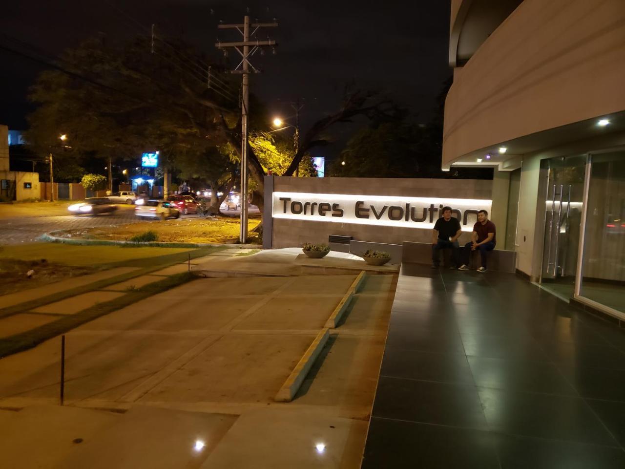 Torres Evolution Apartment Santa Cruz de La Sierra Exterior foto
